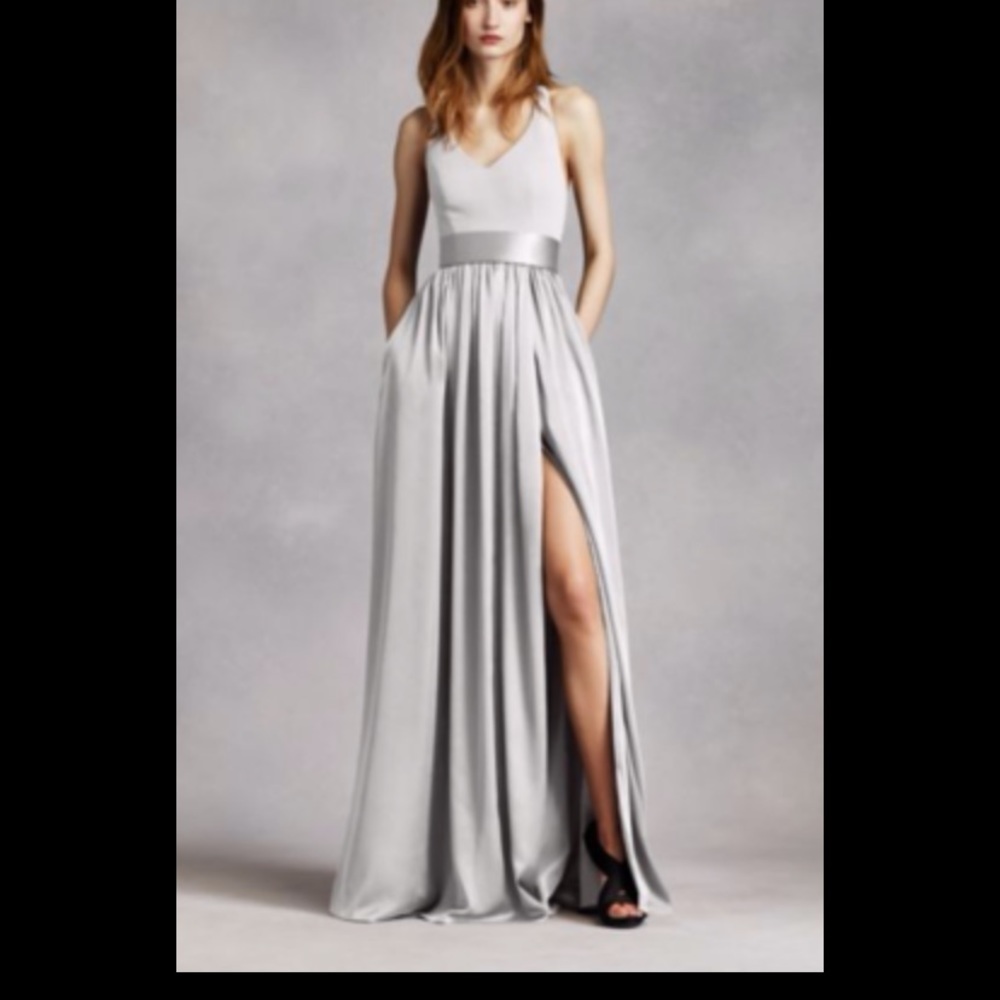 Color PEACH- Vera Wang white sz 4 halter